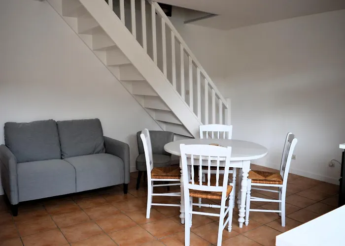 Σπίτι διακοπών Chez Fabienne, Maison Avec Petite Terrasse Privee *