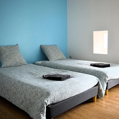 Chez Fabienne, Maison Avec Petite Terrasse Privee Luc-sur-Mer