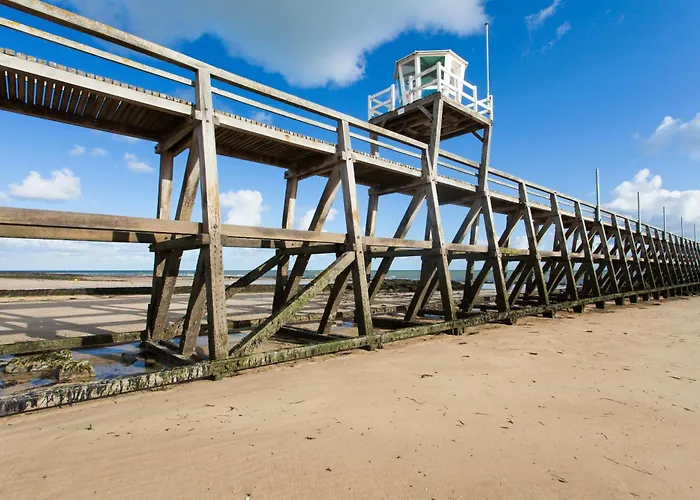 Chez Fabienne, Maison Avec Petite Terrasse Privee